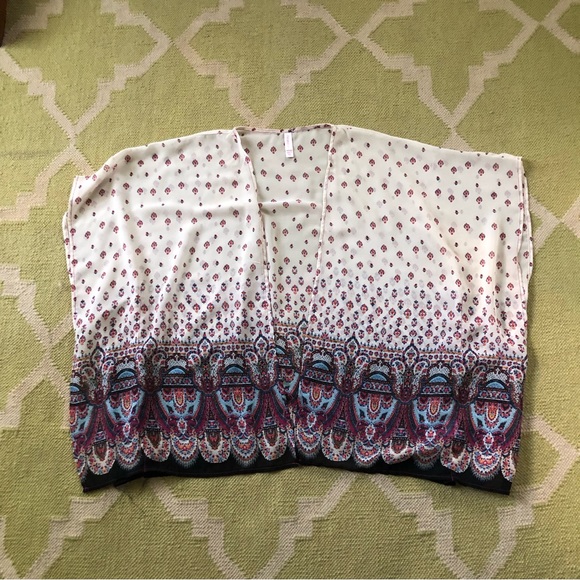 Light Wrap Top - Picture 2 of 4